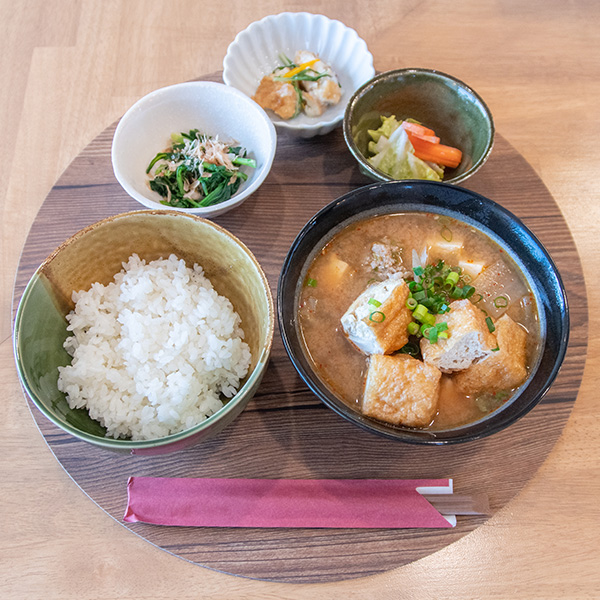 すぐ定食（赤）