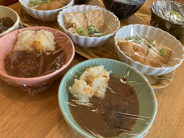 牛すじの赤ワイン煮